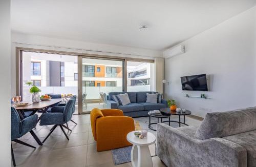 Agios Athanasios Apartment | Mulberry Court Premium Apartments