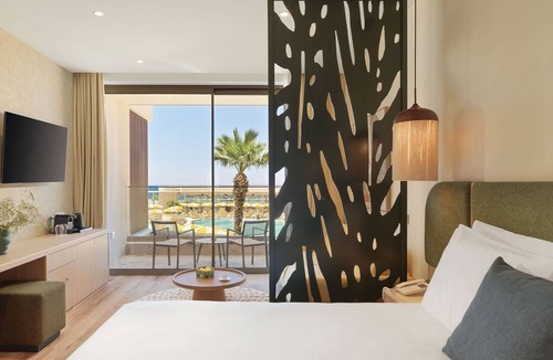 Latsi Hotel | NALU Latchi Leonardo Limited Edition