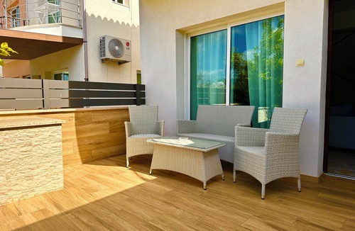 Universal House | Nana’s Vacation House