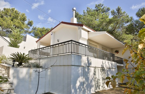 Moniatis Villa | Nestor Hillside Moniatis House