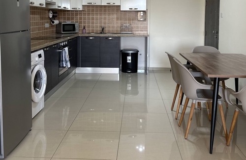 Kato Polemidia Apartment | new Apartment, Prime Location