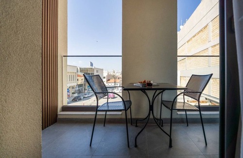 Historical Center Apartment | New central studio with balcony