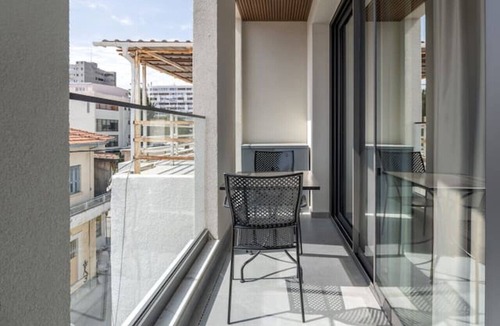 Historical Center Apartment | New Centre Studio with Balcony
