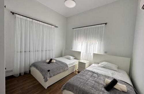 Peyia Town Villa | New Heaven in Sea Caves
