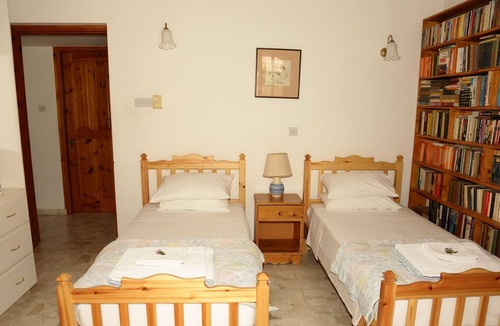 Ilgaz Villa | New! Vineyard Villa, Ilgaz. Huge pool, great views of sea, mountains & vineyard.