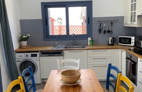 Pegeia Villa | Newly Refurbished 2 bedroom Villa walking distance to Coral Bay Beach