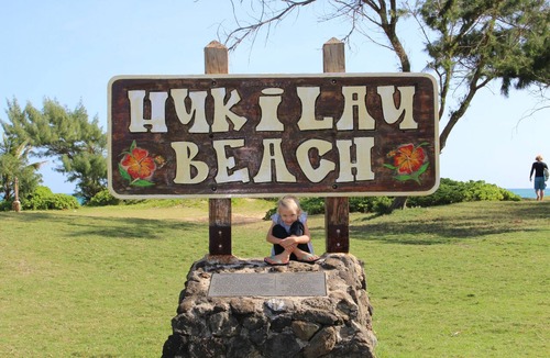 Laie Apartment | Newly renovated one-bedroom with A/C, Steps to Hukilau Beach, 30 Day