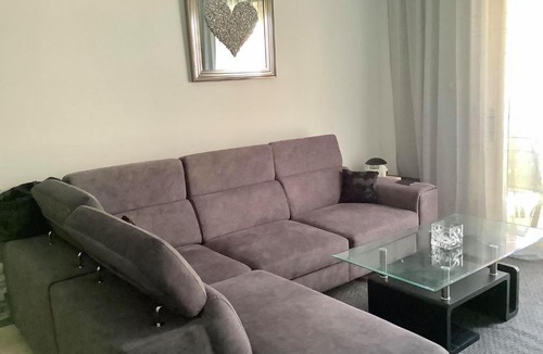 Paphos Apartment | Nice Freshly Renovated Sea-View Apartment