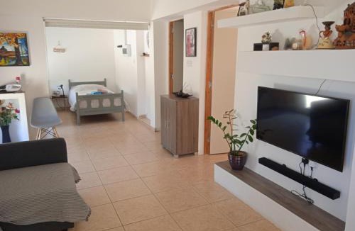 Lakatamia Apartment | Nicosia rest and relax 1 bedroom apartment