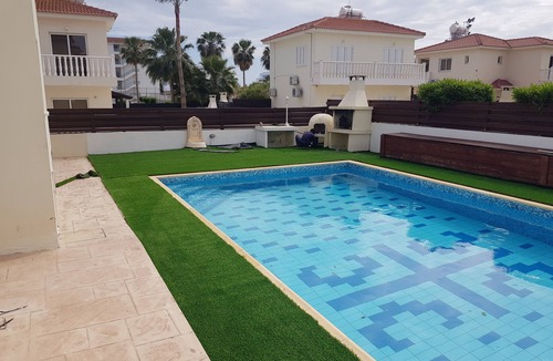 Ayia Napa Villa | Nissi Villa Loreana