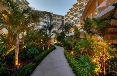Ayia Napa Hotel | NissiBlu Beach Resort