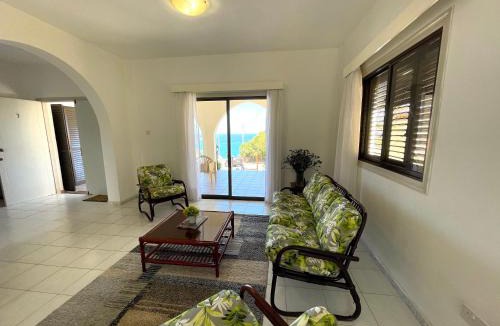 Pomos Villa | Nysa7