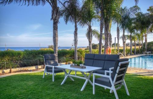 Agios Theodoros House | Oasis By The Sea - Cyprus