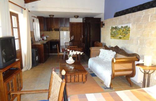 Vouni House | Oinochori
