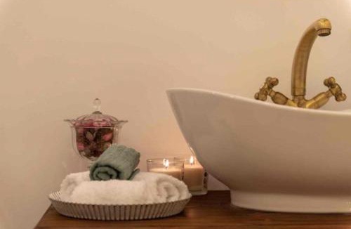 Vouni Bed & Breakfast | Oinou Strata - Adults Only