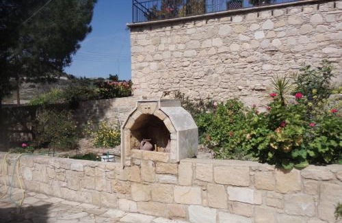 Lemona House | Oleander Stone House