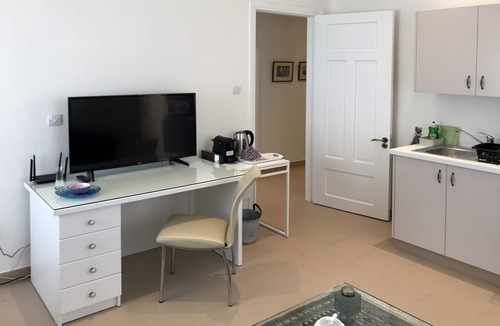 Old Town of Limassol House | OLIVE & CAROB SUITS at AVGI'S HOME, LIMASSOL OLD TOWN