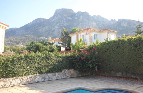 Karsiyaka Villa | Olive Tree Villa 3 Bedroom with private pool.