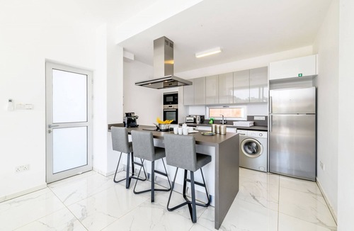 Protaras Villa | Olivine Waves Villa - Charming Protaras Centre Getaway