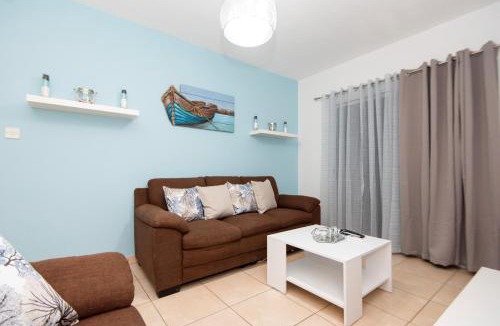 Larnaca City Centre Apartment | Olympia flat 201
