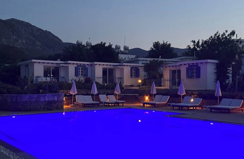 Kyrenia District House | One bedroom Bungalow with pool and mountain views