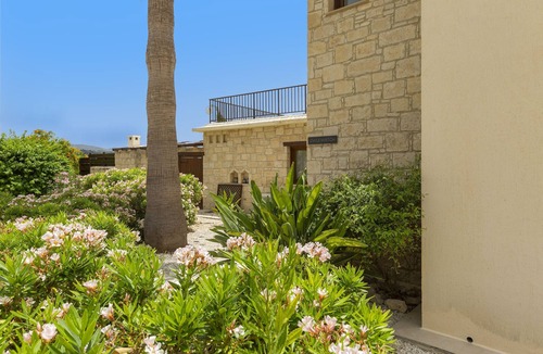 Peyia Town Villa | 'Owls Watch Villa' - A Stone Built Villa that sleeps 6 guests in 3 bedrooms