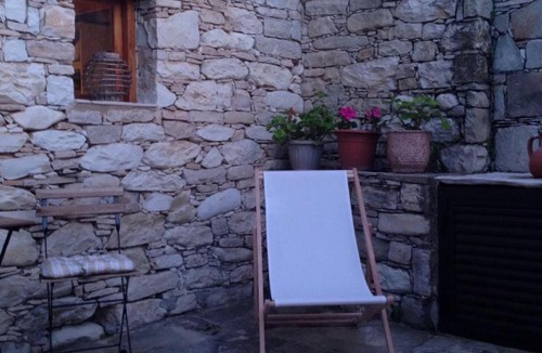 Dhoros House | Palataki House