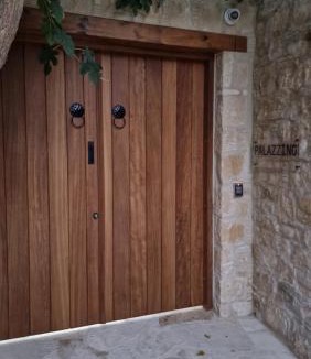 Lofou Apartment | Palazzino Luxury Suites