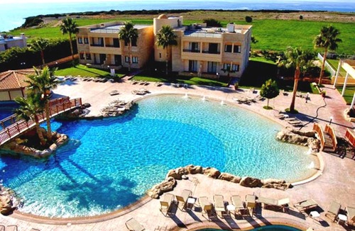 Pegeia Apartment | Panareti Coral Bay Hotel