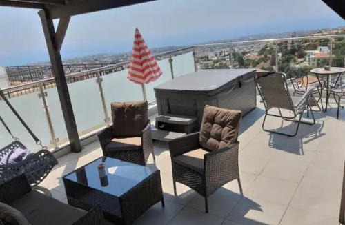 Peyia Town Apartment | Panoramic Holidays - Deluxe 4