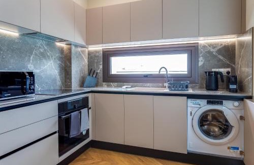 Meneou Apartment | Pantio Living Residence