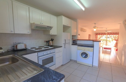 Paphos Villa | Paphos coastal villa with swimming pool