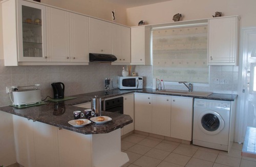 Universal Apartment | Paphos Ground Floor 2 Bedroom Apartment