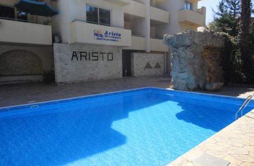 Universal House | Paphos Holiday Home