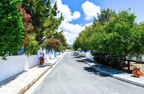 Agios Georgios Pegeias Villa | Paphos Paradise: Villa Bliss
