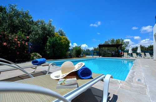Agios Georgios Pegeias Villa | Paphos Paradise: Villa Bliss