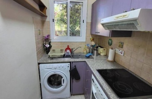 Universal Apartment | Paphos town house vacation
