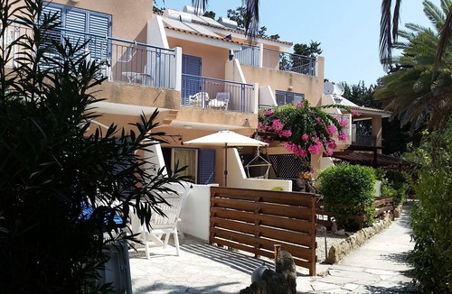 Paphos House | Paradise Gardens 4, WiFi Available, ASK FOR COUPLES RATES