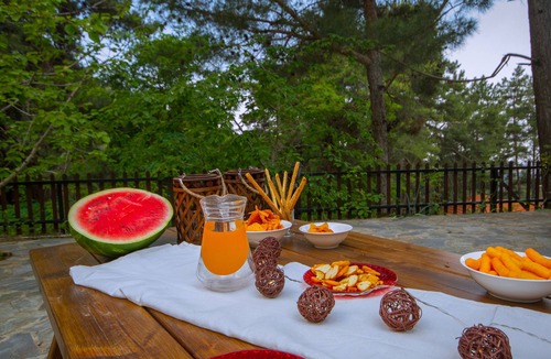 Platres Cottage | PERSEPHONE COTTAGE - ENHANCE YOUR SENSES
