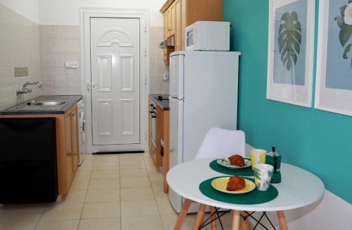 Pegeia Apartment | Peyia Pearl Ivy's Studio