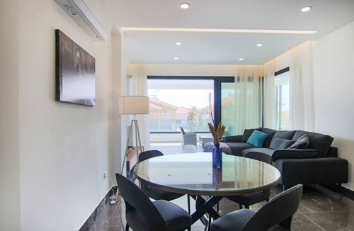 Agios Athanasios Apartment | Phaedrus Living: City View Anna Residence 102