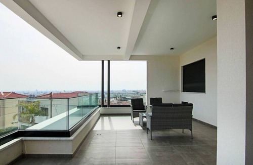 Agios Athanasios Apartment | Phaedrus Living: Sea View Anna Residence 202