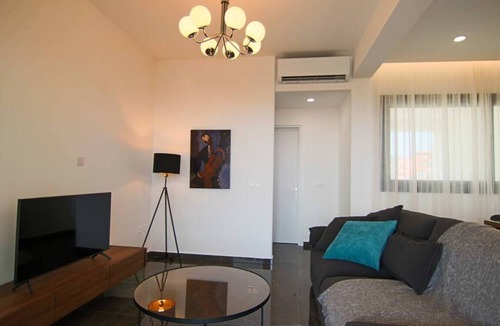 Agios Athanasios Apartment | Phaedrus Living: Sea View Anna Residence 202