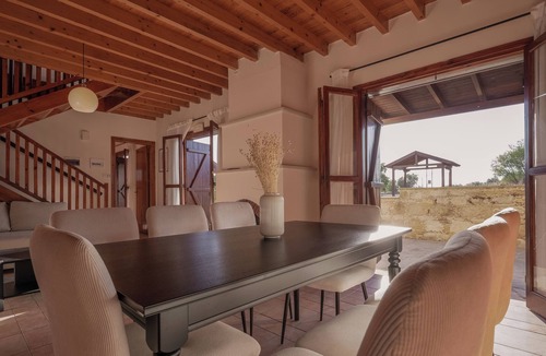 Kato Akourdalia Villa | Phaedrus Living Amarakos Villa