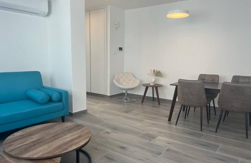 Larnaca Apartment | Phaedrus Living Coral Suites Horizon