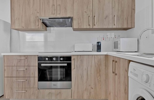 Strovolos Apartment | Phaedrus Living: Eolus Residences Hera