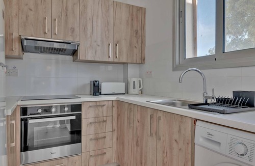 Strovolos Apartment | Phaedrus Living: Eolus Residences Aphrodite