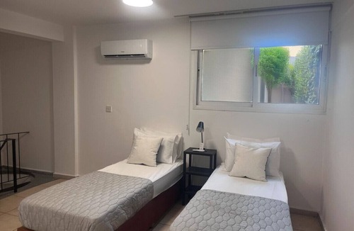Trypiotis Apartment | Phaedrus Living: Hoopoe Residencies 001