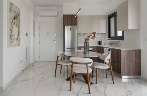 Kato Polemidia Apartment | Phaedrus Living: Limassol Opalia Residences Pearl