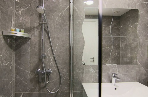 Acropolis House | Phaedrus Living Luxury Suite Nicosia 505